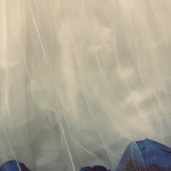 Girls White Satin Tulle Dress SZ 4 Blue Petals Sleeveless Zip Flower Girl Party‎ - Picture 11 of 11